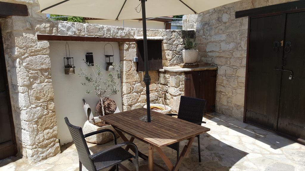 Michalis Anoyia Traditional Stonehouse Kathikas Bagian luar foto