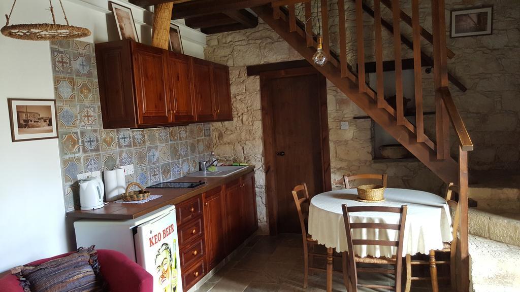 Michalis Anoyia Traditional Stonehouse Kathikas Bagian luar foto